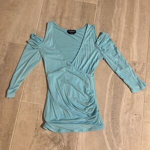 Bebe surplice cold shoulder top 3/4 sleeve